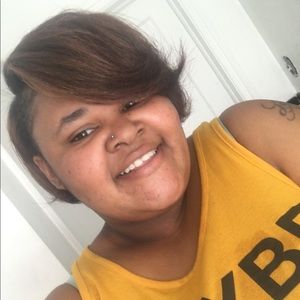 Meet your Posher, Lachelle